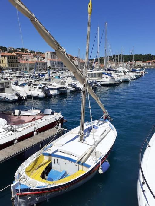 Kazadiza Superbe T4, Classe 3 Etoiles, Sur Le Port Port Vendres Exterior photo
